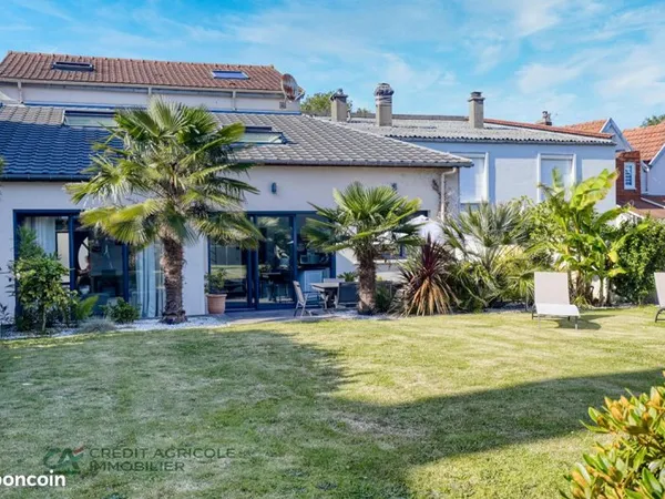 Maison 6 pièces 199 m²