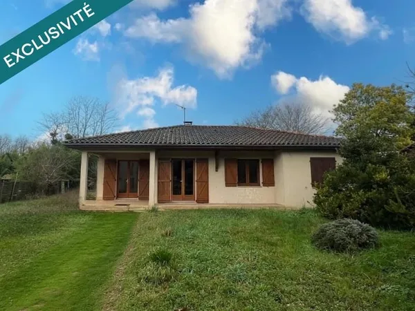 Maison avec dépendance, garage et terrain arboré
