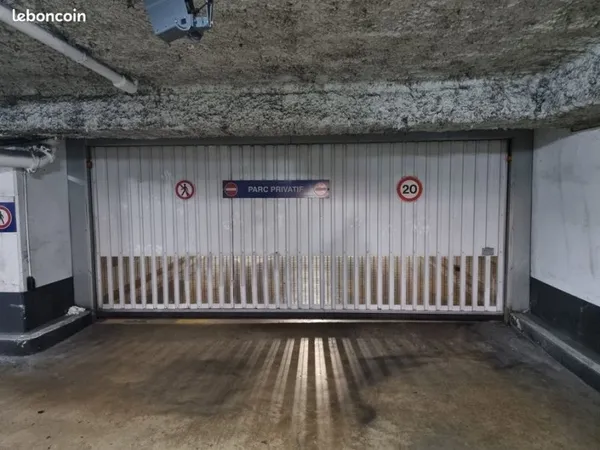 Box garage Saint-Germain-en-Laye centre