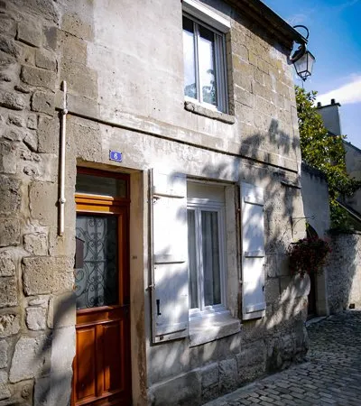 CREPY EN VALOIS QUARTIER HISTORIQUE MAISON DE CHARME + PARKI