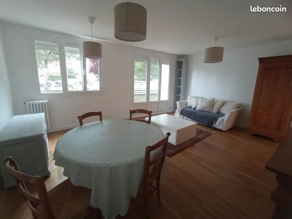 Chambre à loué ds appartement