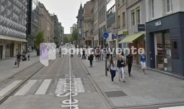 Local commercial 3797 m²