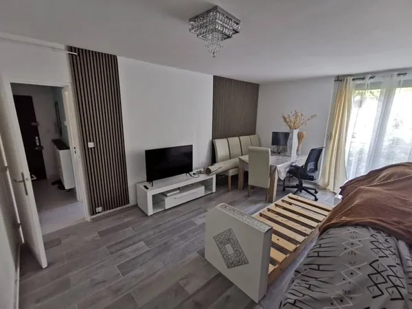 Appartement 5 pièces 77 m²