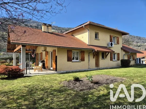 Maison 5 pièces 135 m²