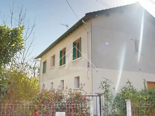 Grande maison familiale, Bourbon l'Archambault