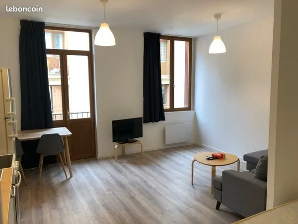 Appartement studio meublé rue pierre termier