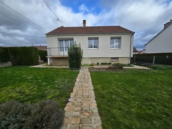 Pavillon individuel à vendre - Proche Crépy-en-Valois, accès rapide RN2 - DPE D