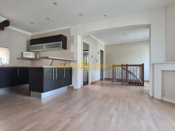 Immeuble 293 m²