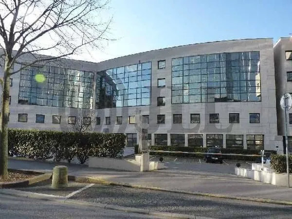 Bureau 1956 m²