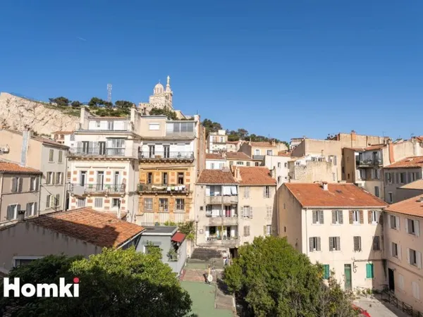 Vends T4 - 103m² - Marseille 13006