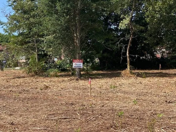 Terrain 250 m²