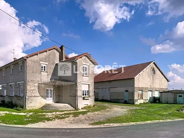 Maison 10 pièces 211 m²