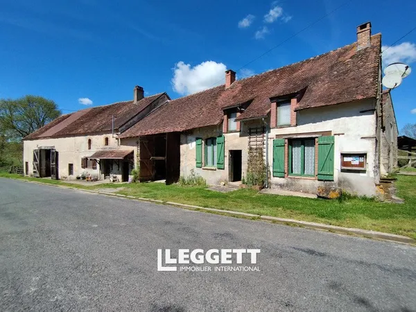 Maison 10 pièce(s), LUSSAC-LES-ÉGLISES