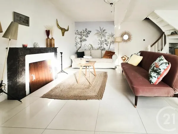 Maison 7 pièces 176 m²