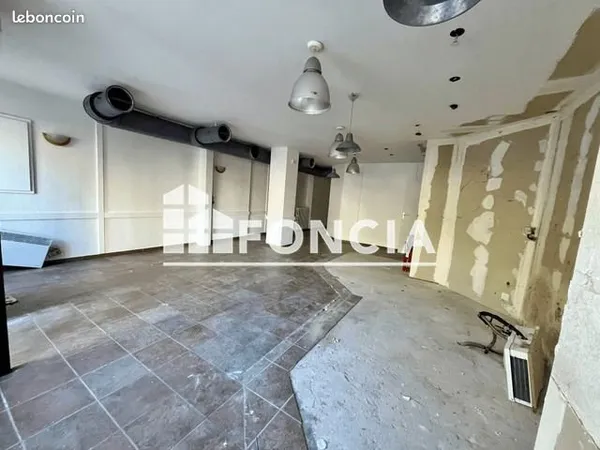 Local commercial 100 m²