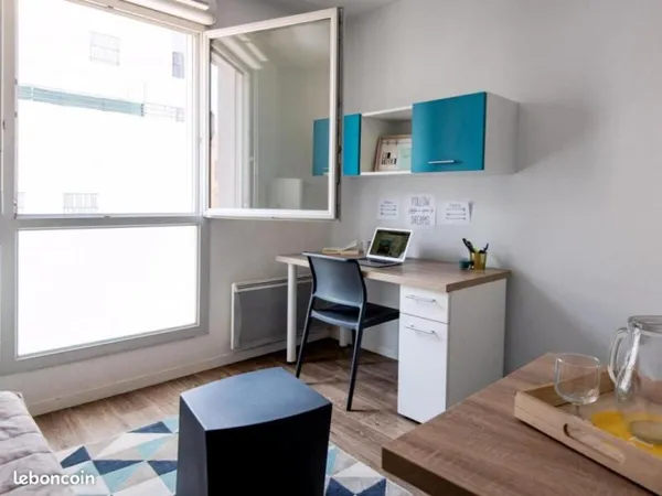 Studio 1 pièce 18 m²
