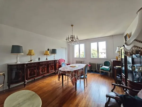Appartement 4 pièces 80 m²