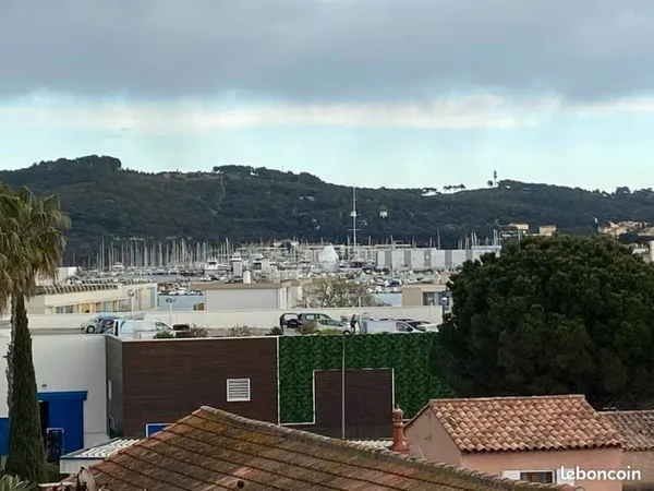Appartement petite vue mer aux Sablettes/Marvivo
