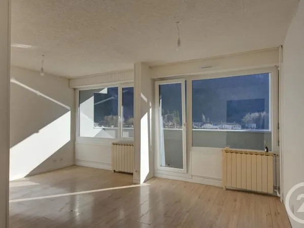 Appartement 4 pièces 79 m²