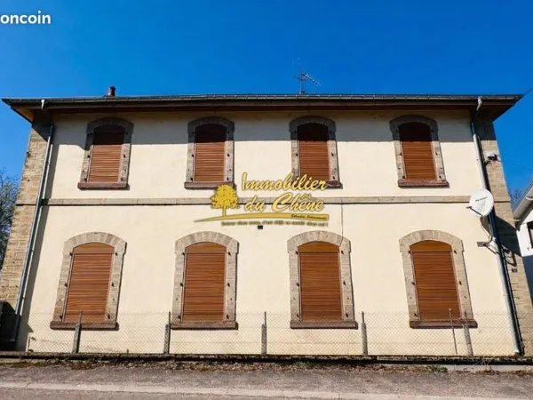 Immeuble 10 pièces 211 m²