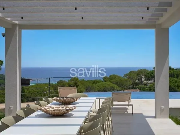 Saint-Tropez, Villas contemporaines vue mer