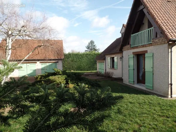 Maison, dépendance, piscine