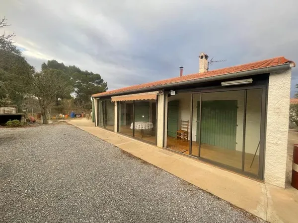 A vendre proche Lédignan, village de Cardet sur les hauteurs , villa 5 pièce(s) 140 m2 sur terrain 1