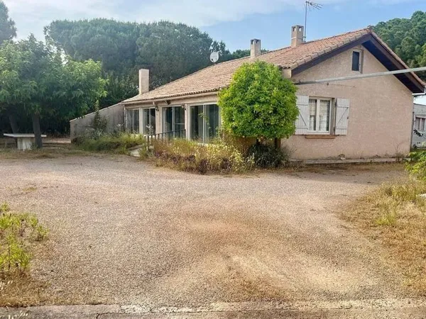 Maison de plain-pied 6 pièces 130 m²