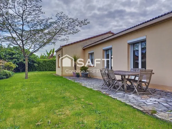 Maison familiale de plain-pied au coeur de Tiffauges
