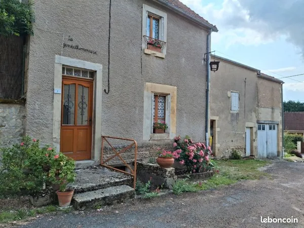 Joli corps de ferme du 19e, A renover