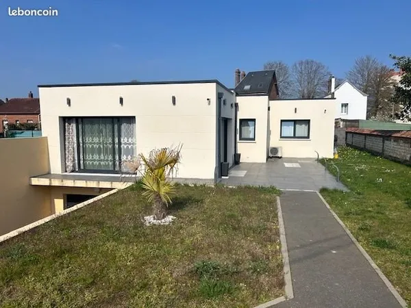 Maison 7 pièces 145 m²