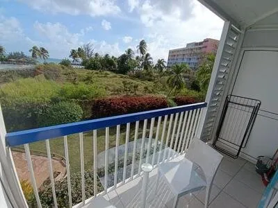 A VENDRE - Studio avec vue mer Le Gosier