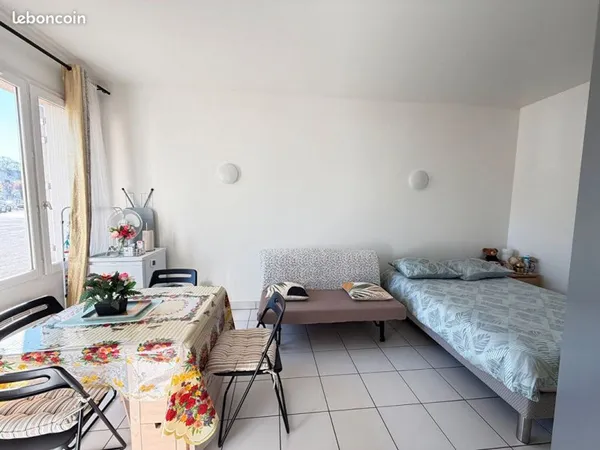 Studio 1 pièce 30 m²