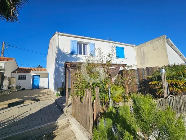 MAISON 4 PIECES 86 m2 A VENDRE LA TRANCHE SUR MER