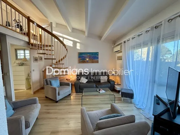 A VENDRE - GOLF SAINT CYPRIEN - APPARTEMENT