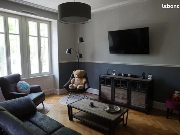 Appartement bourgeois (85 m²) - Garage privé et rénovation complète (aucun travaux à prévoir) - Mulh