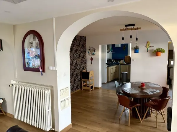 Maison 5 pièces 95 m² ? 4 chambres ? Dépendance 65 m² ? Gara