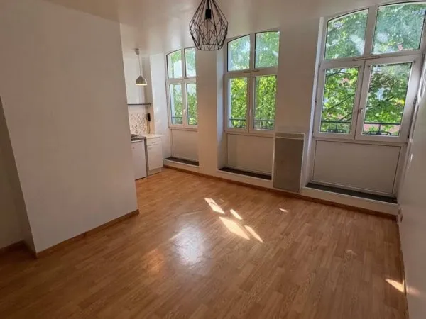Studio 1 pièce 20 m²