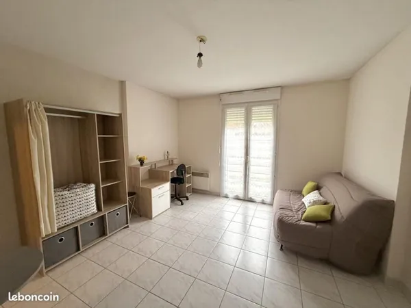 Studio 1 pièce 23 m²