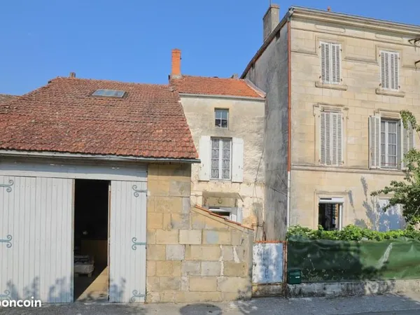 Immeuble 285 m²