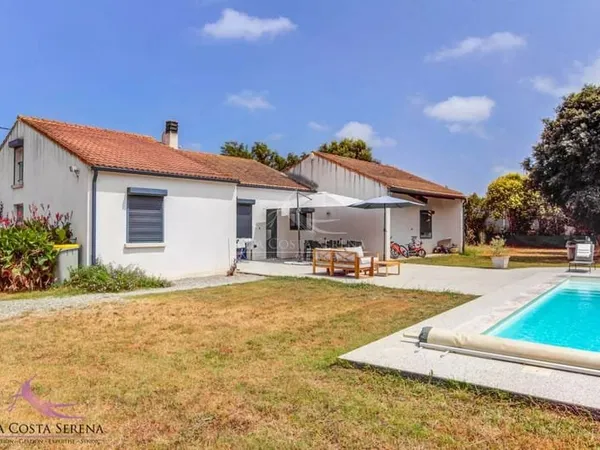 MAISON AVEC PISCINE - PRUNELLI DI FIUMORBU