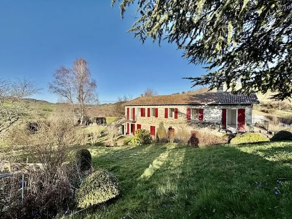 Maison 10 pièces 250 m²