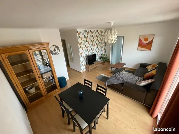 Colocation/location meublée - Aix Sud