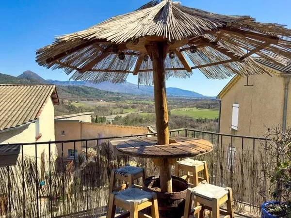 BASTIDE 247M² DIVISÉE EN 3 APPARTEMENTS