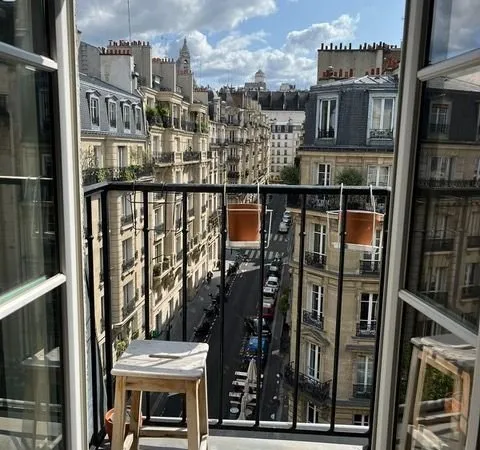 Studette Montmartre