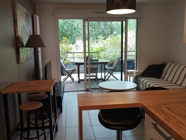 Location apt t2 de standing anglet de septembre à juin