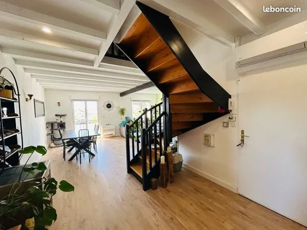 Duplex 107 m² - 3 chambres - Balcon - Garage - Clim - Domotique