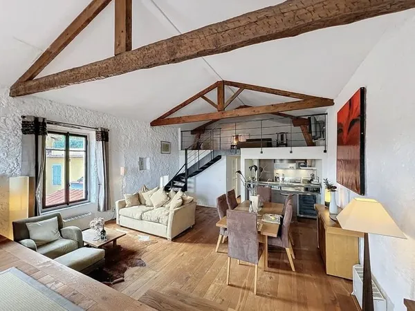 Villefranche-Sur-Mer Centre Historique Magnifique Loft 3 Pieces De 98M2 En Duplex Entierement Renove