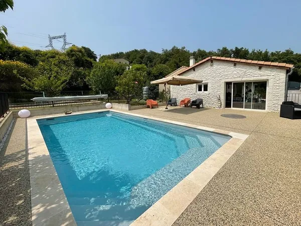 Maison 5 pièces 130 m²