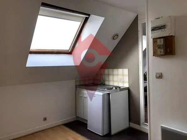 Studio 1 pièce 10 m²
